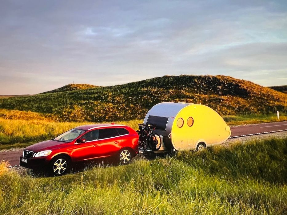Wynajem Różnych  Przyczep KEMPINGOWYCH Poznań. Dowóz na festiwale.