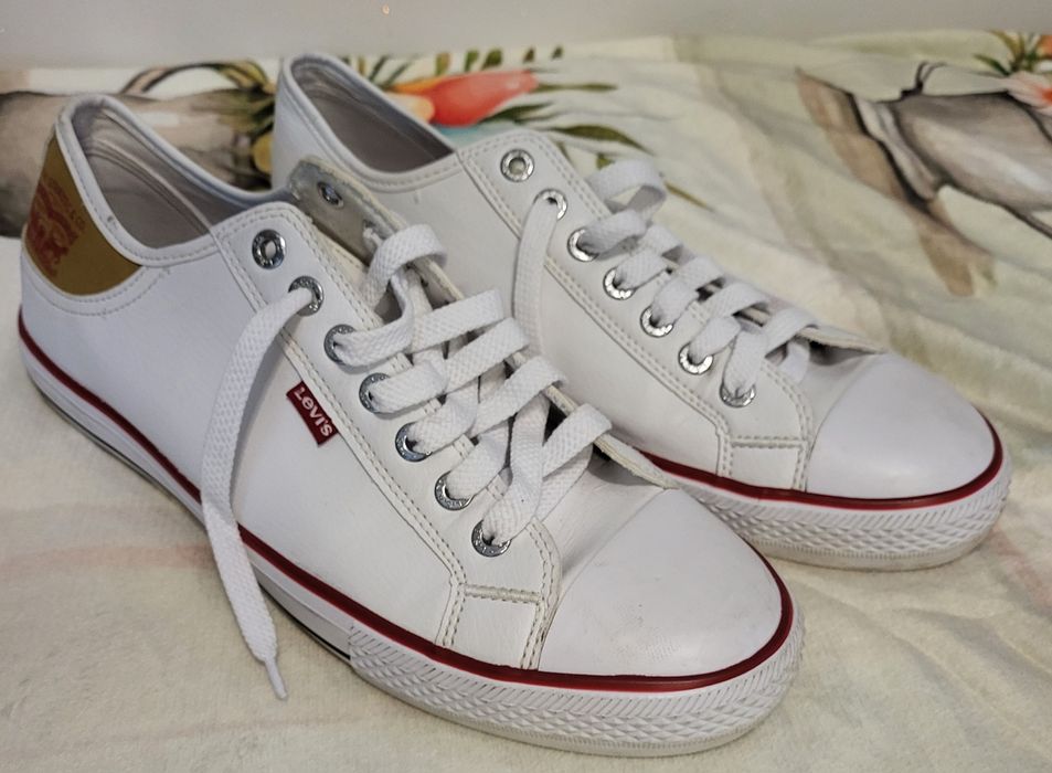 Buty męskie Levis r. 45.