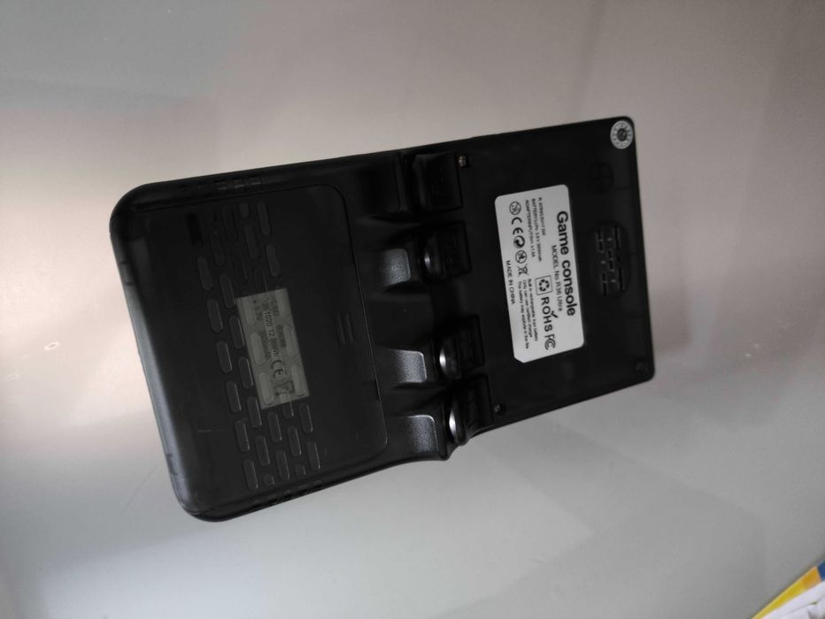 Consola portátil R36 ULTRA + de 10000 Jogos + Acessórios