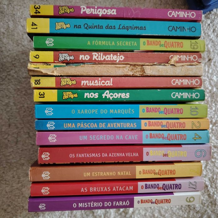 Livros uma Aventura e o Bando dos Quatro