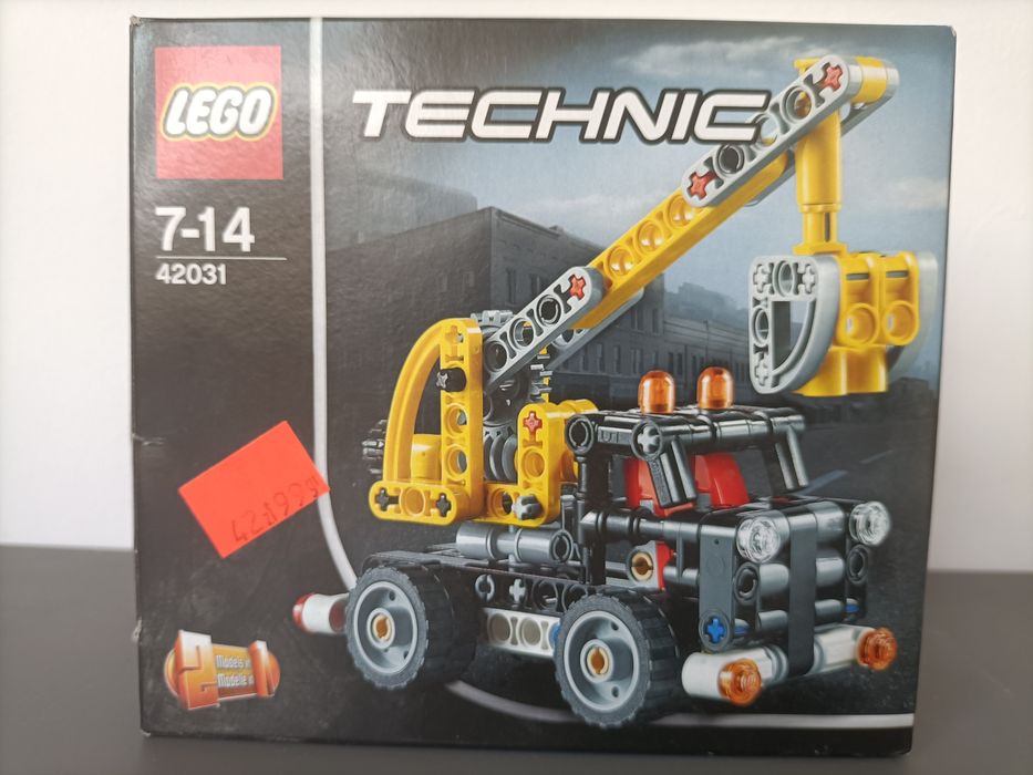 LEGO TECHNIC 42031 Ciężarówka z wysięgnikiem
