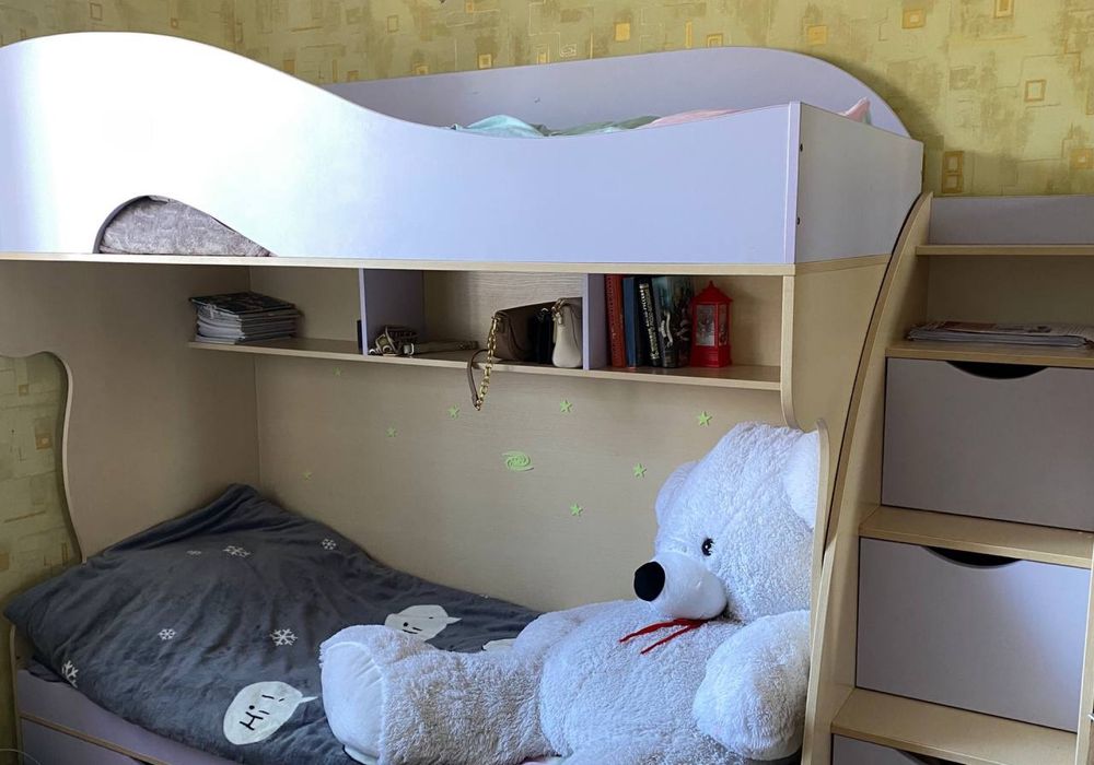 Дитячі меблі, ліжко