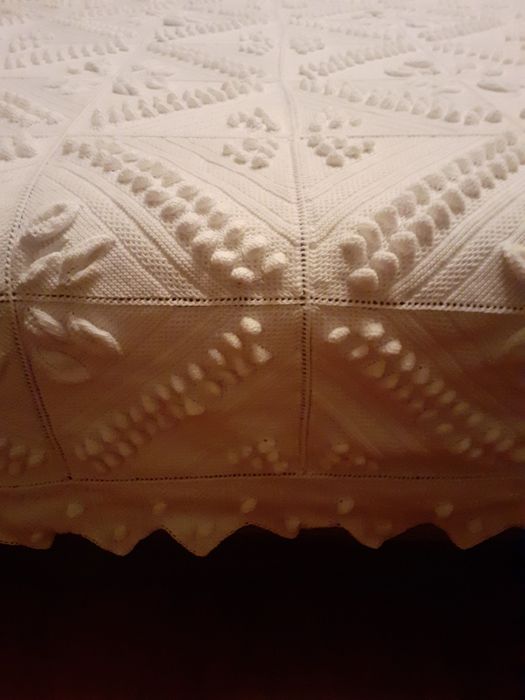 Colcha de renda (2 agulhas)