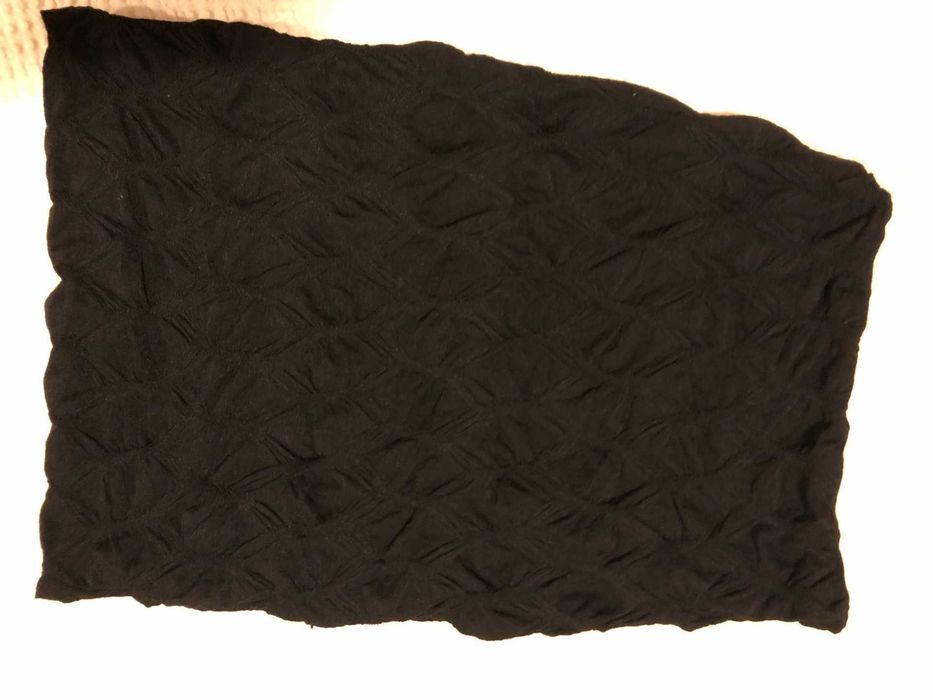 Saia preta muito elegante marca ZARA  tamanho S