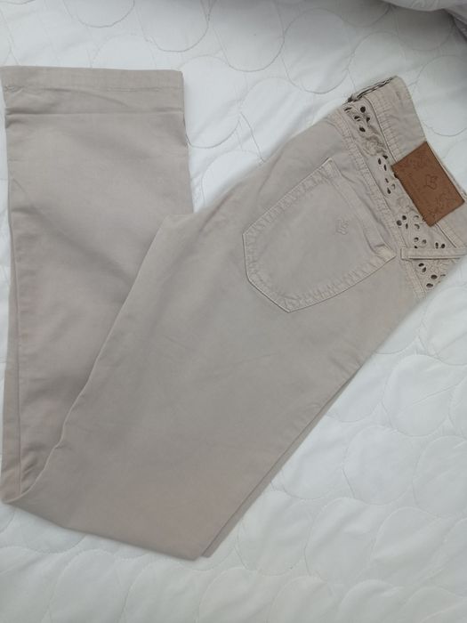 Бежеві джинси, Італія, розмір С