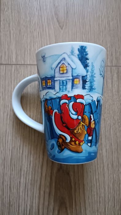 Kubek wysoki świąteczny święty mikołaj