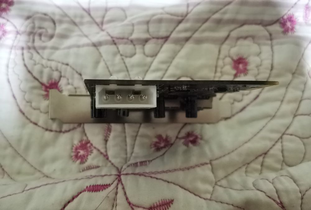 PCI Express USB 364751574986882122