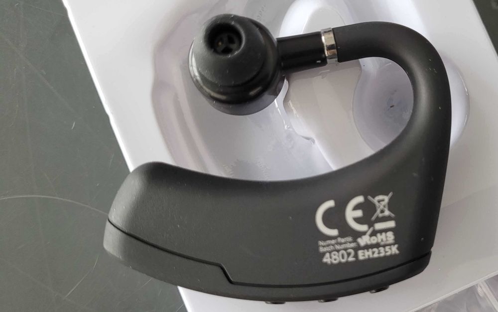 Earphone for calls and music64751884234371122