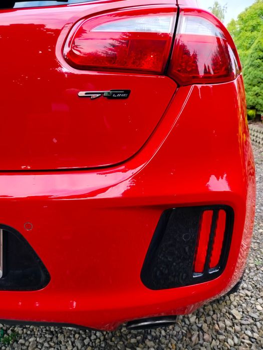 Śliczna Kia cee'd GTline