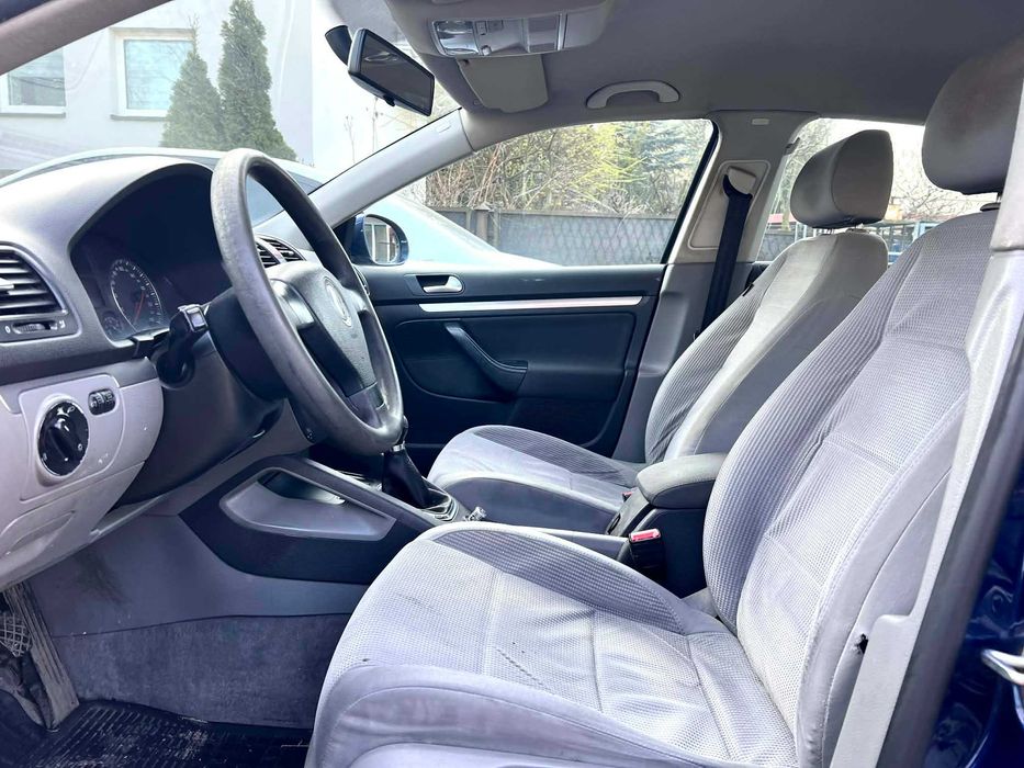 Volkswagen Jetta 1.6 MPI Alufelgi, Climatronic, Tempomat, El. Szyby