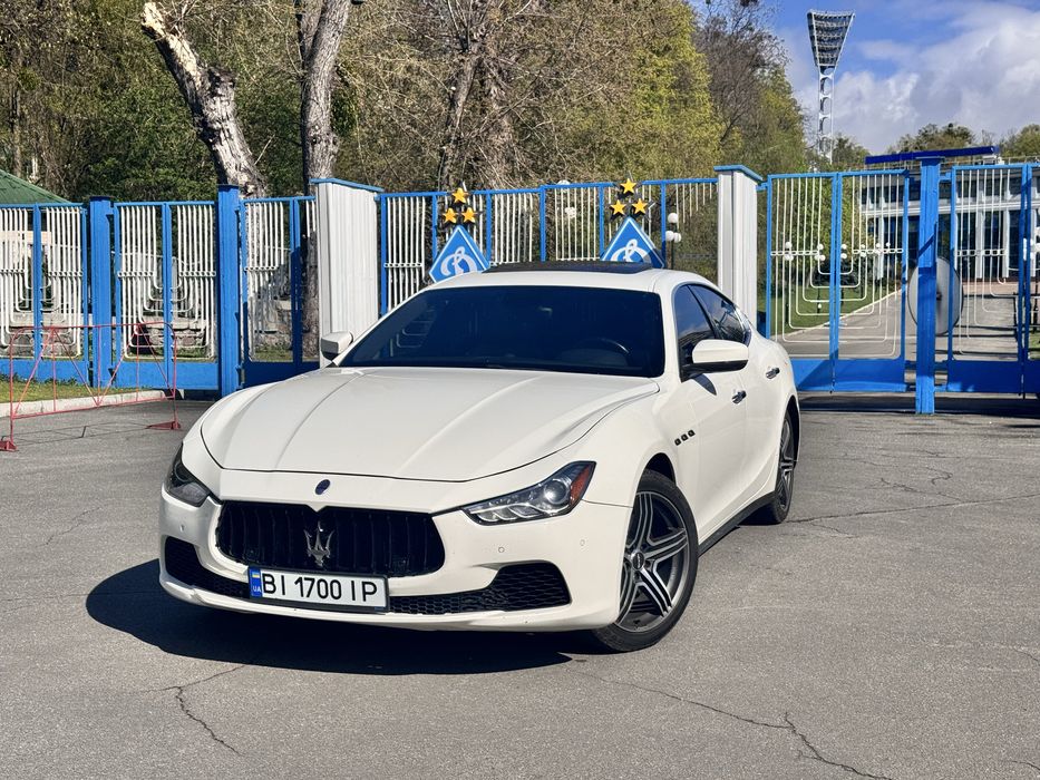 Продам або обміняю на землю/будинок