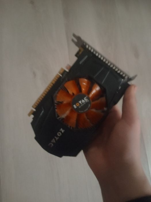 Выдеокарта Gtx 650 Zotac 1gb (Рабоча)