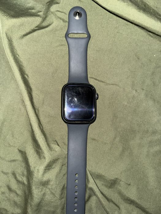 Apple Watch Series 8 (GPS) 45мм Алюминий