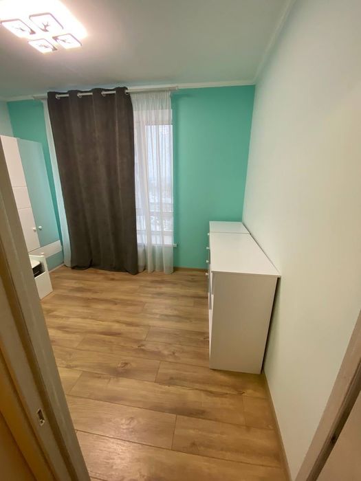 Здам 2-х кв,Святопетрівське,Б-р Л.Украінки 10-в