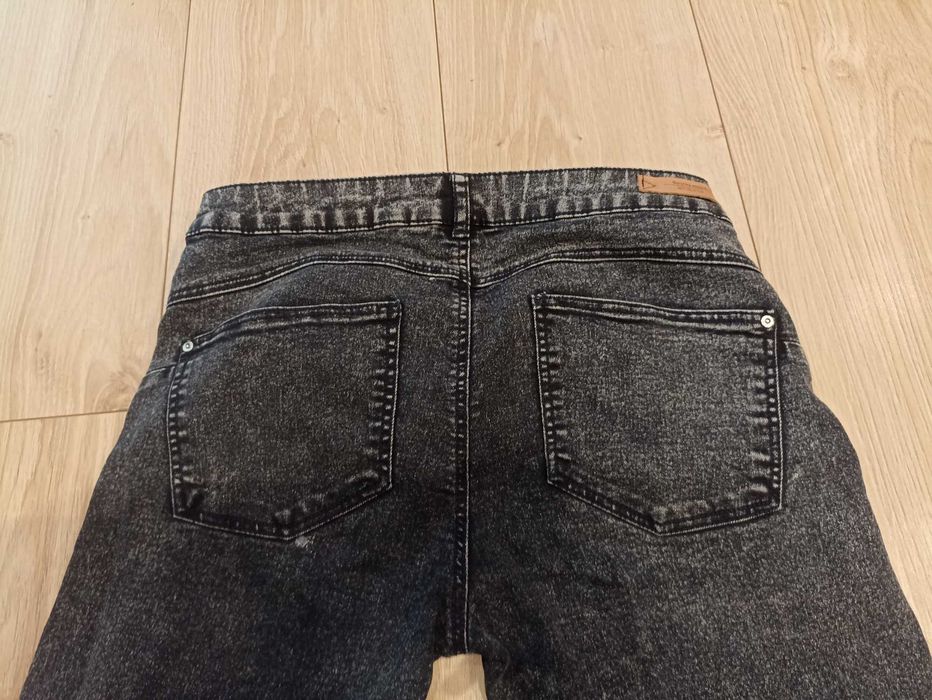 Spodnie marmurkowe bershka