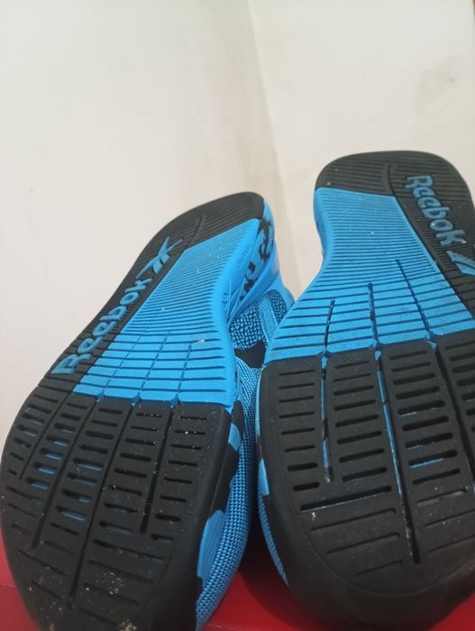 2 tênis da Sportzone