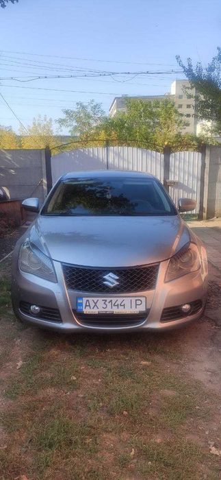Suzuki Kizashi 2011