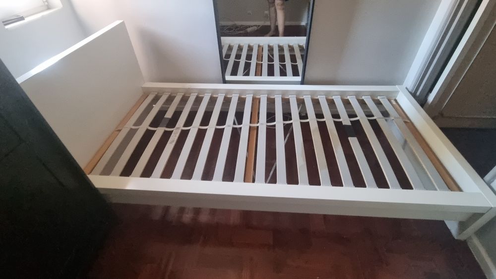 Cama Malm ikea solteiro