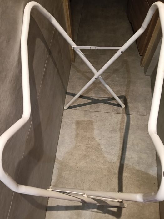 Wanienka ze stelażem