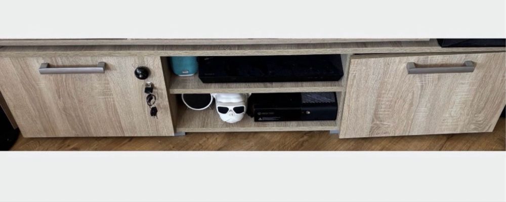 Mala komoda szafka pod telewizor