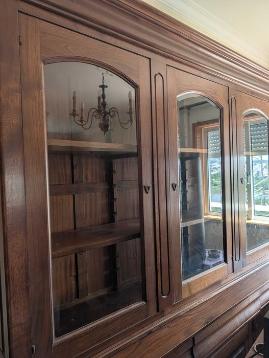 Louceiro / Aparador em Madeira Maciça - Vitrine + Base (vende-se junto ou separado)
