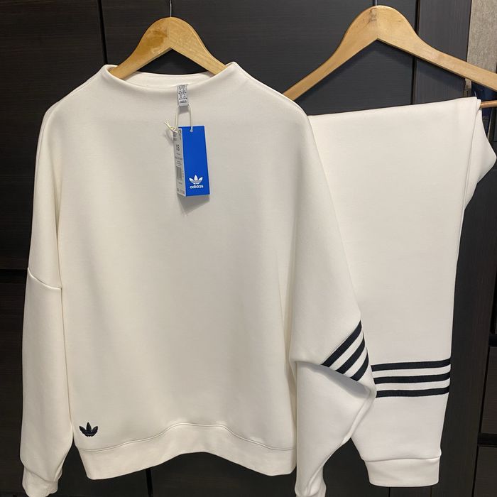 Костюм спортивний Adidas орігінал р XS/S