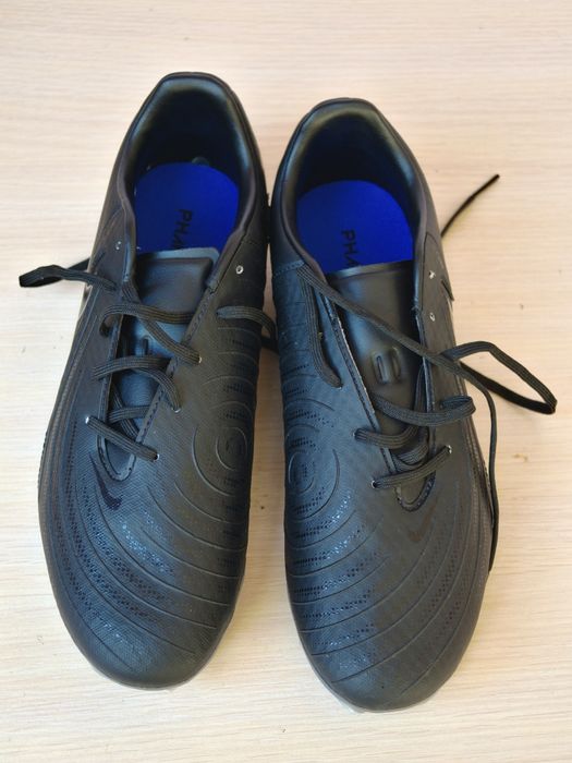 Buty piłkarskie Nike Phantom GX II Academy rozm 42