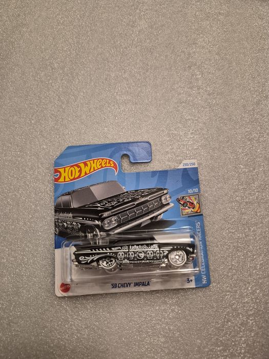Hot wheels chevy impala TH