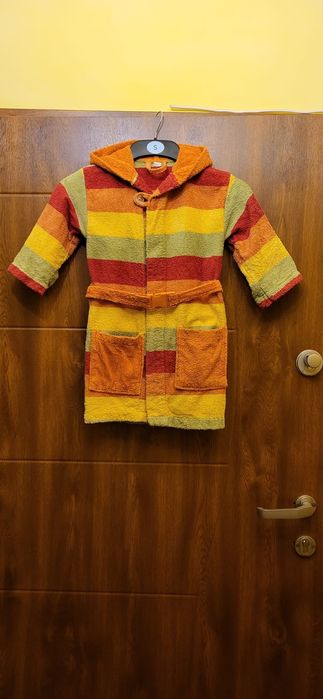 Kolorowy szlafrok z kapturem dla 2-3latka