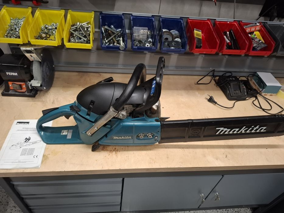 Piła spalinowa Makita DCS6401 duża, mocna, jak nowa