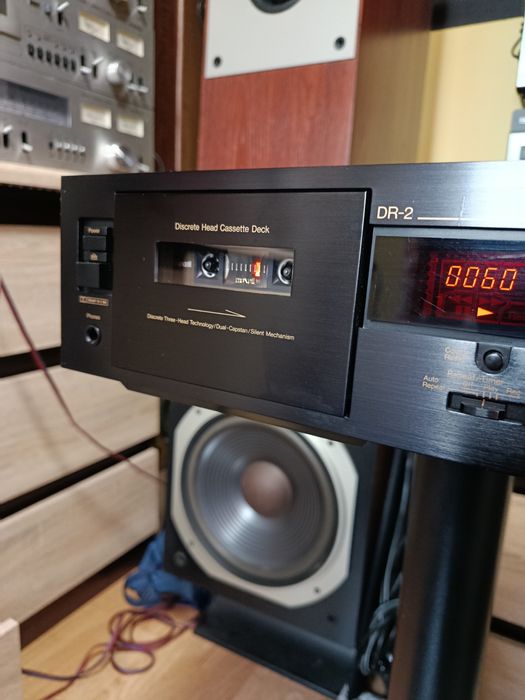 Magnetofon kasetowy deck Nakamichi DR2
