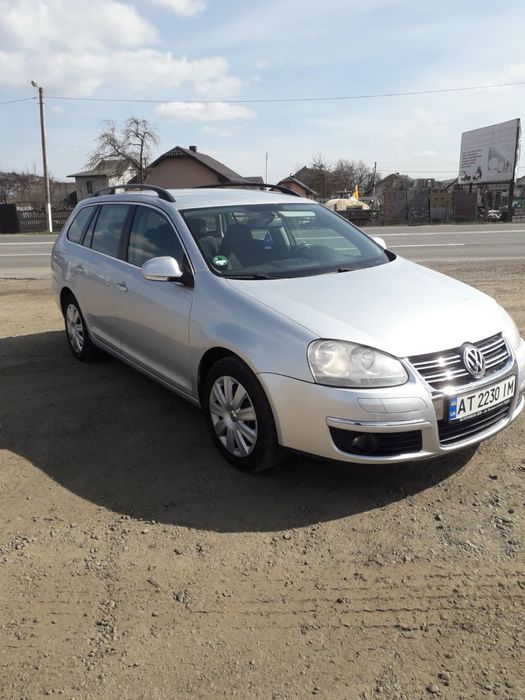 Volkswagen Golf.