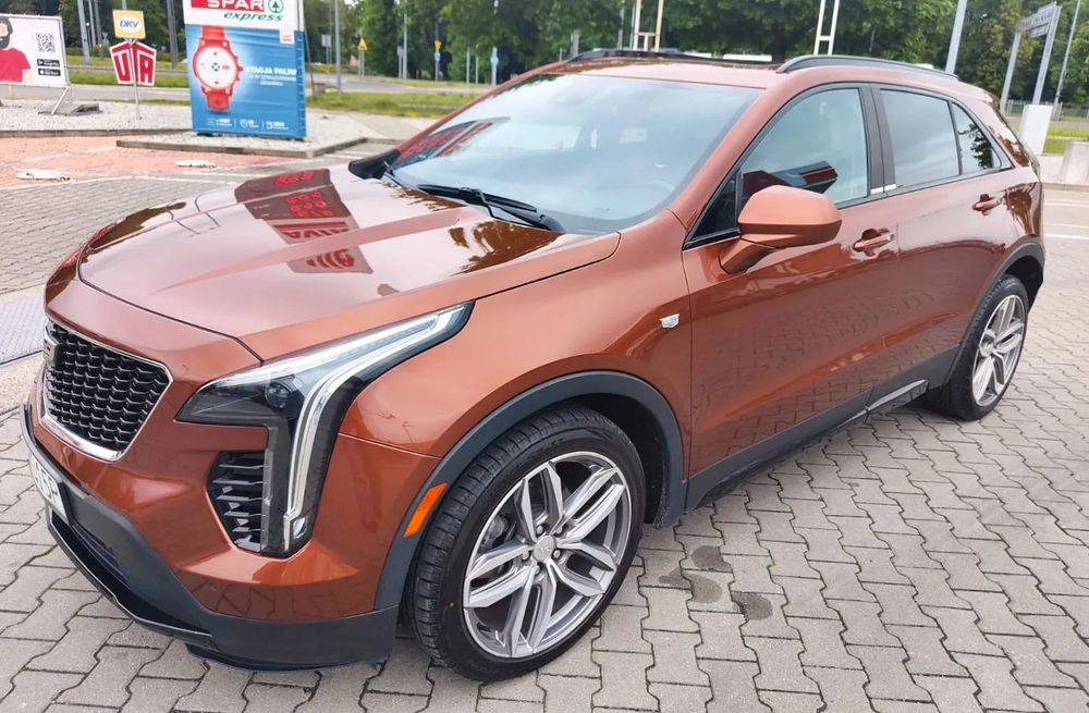 Cadillac XT4 2.0 Turbo z 2018 roku model 2019 237 KM, skóra, bogate wyposażenie