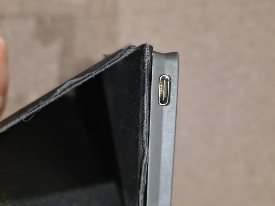 Портативний елітний дисплеї HP S14 USB-C