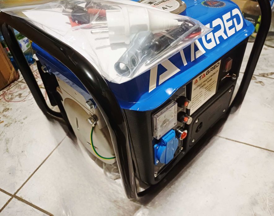 Nowy Mocny 1550W 0,3l/h Agregat Prądotwórczy Generator Profesjonalny
