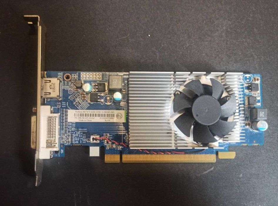 Видеокарты Radeon HD7470 2Gb Gigabyte GeForce 8600 GT Inno3D FX5200