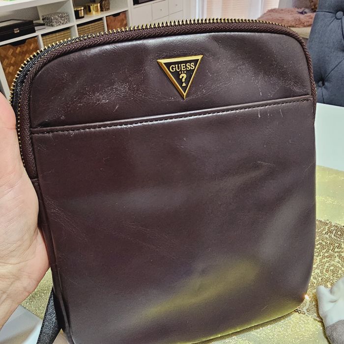 Torba na ramię męska nerka saszetka Guess skóra eko brązowy