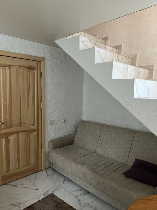 Житло по добово у Людмили