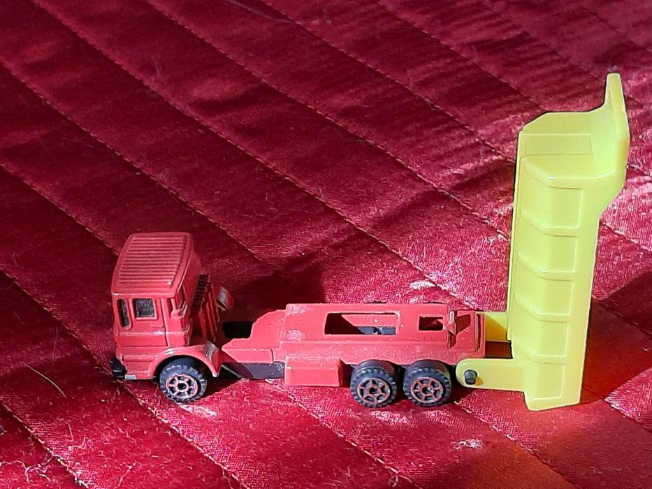 Carrinhos de brinquedo