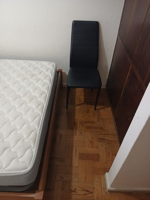 Quarto Para Solteiro