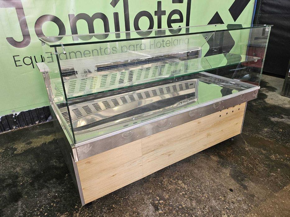 Vitrine refrigerada como nova
