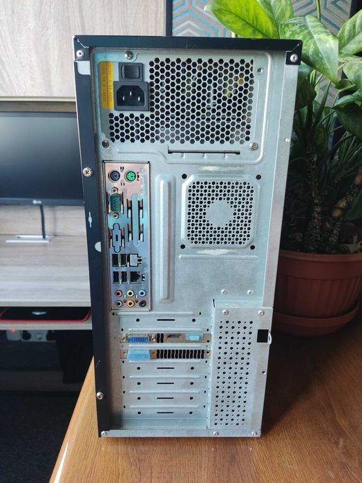 GTX 650 TI + Core 2 Quad Q9400 + Монітор у подарунок