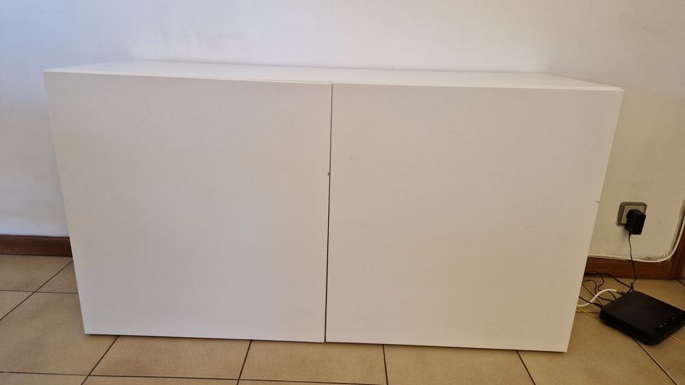 Móvel  tv 2 porta ikea