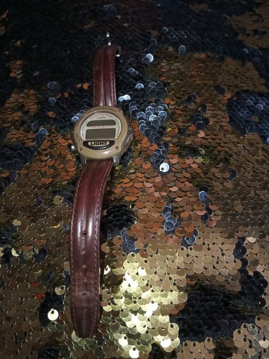 Zegarek damski Casio LW -22H