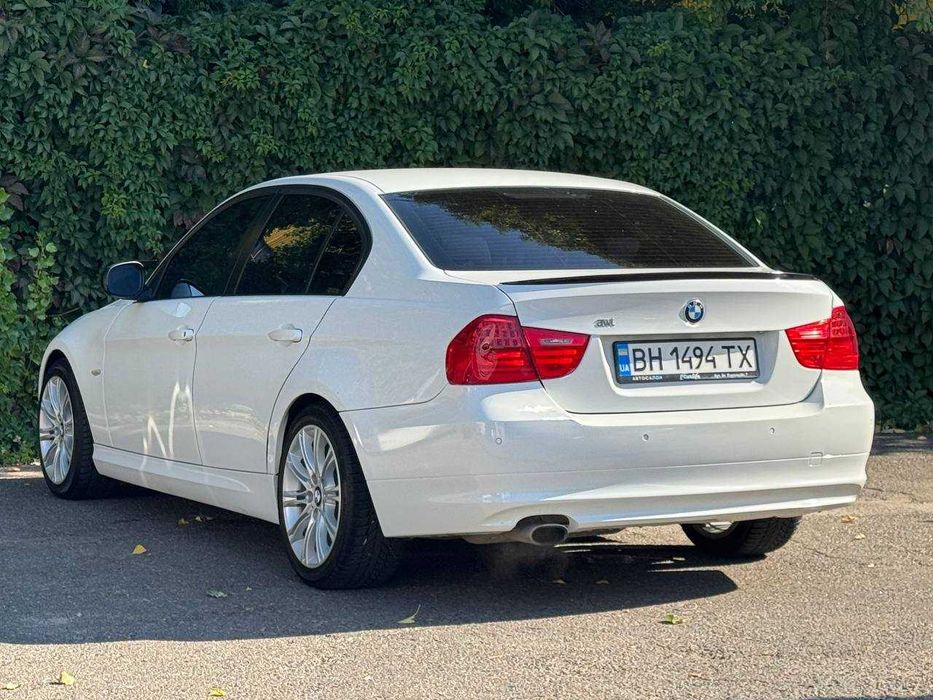 BMW 3  E90  2008