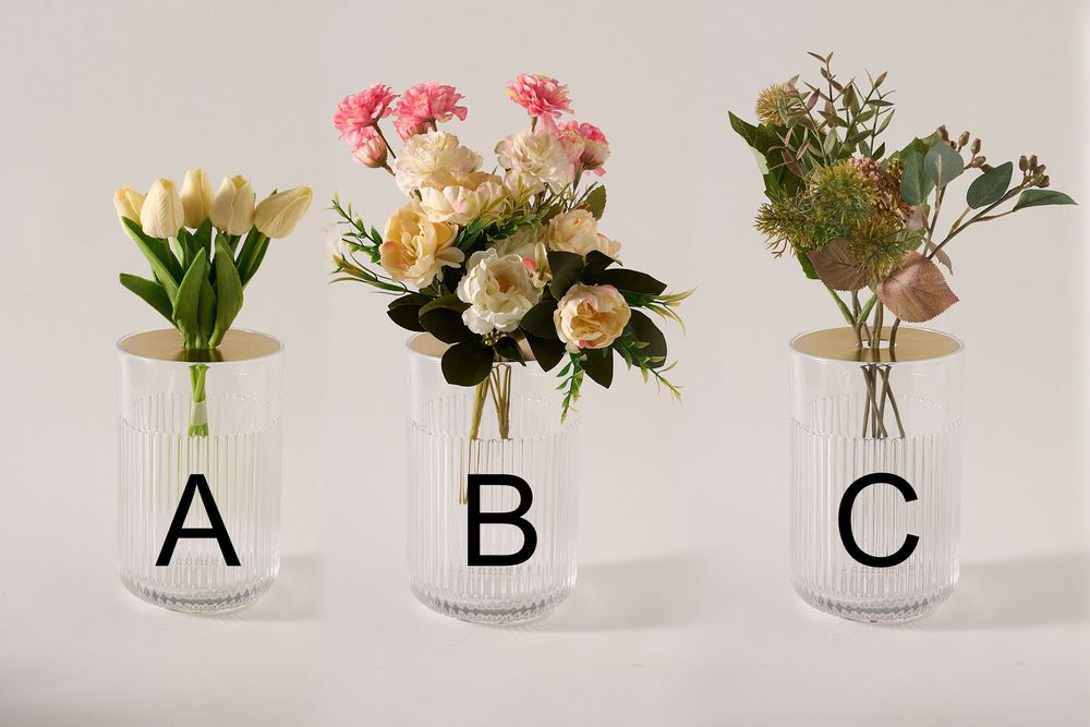 Diversas flores artificiais novas