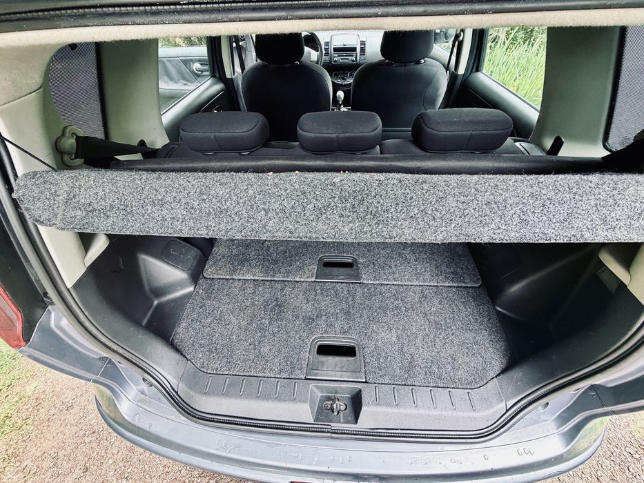 SPRZEDAM Nissan Note E11 1.4 89KM