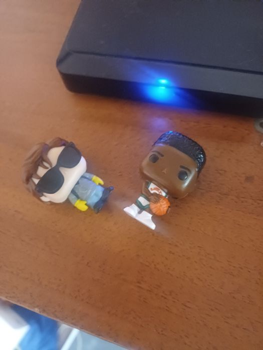 Обміняю кіндер дивні дива на гарі потера