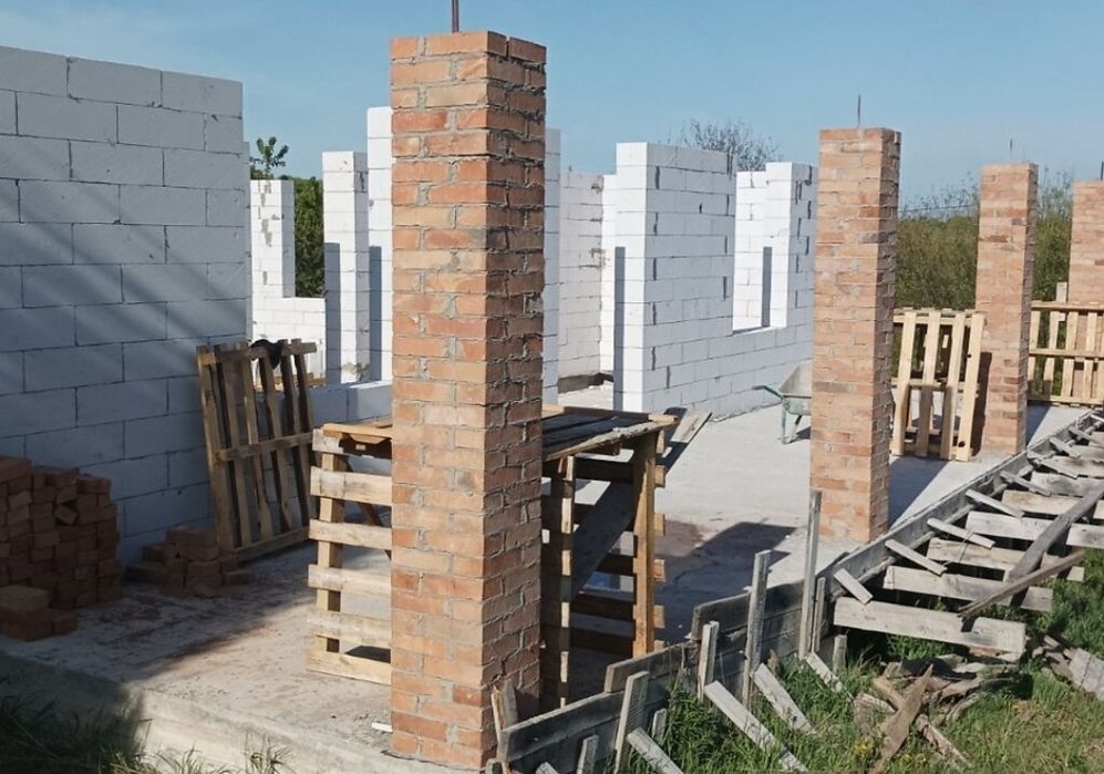 Земельна ділянка під будівництво Зарванці