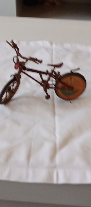 Isqueiro vintage raro wa wa xme "bicicleta" - 100% funcional